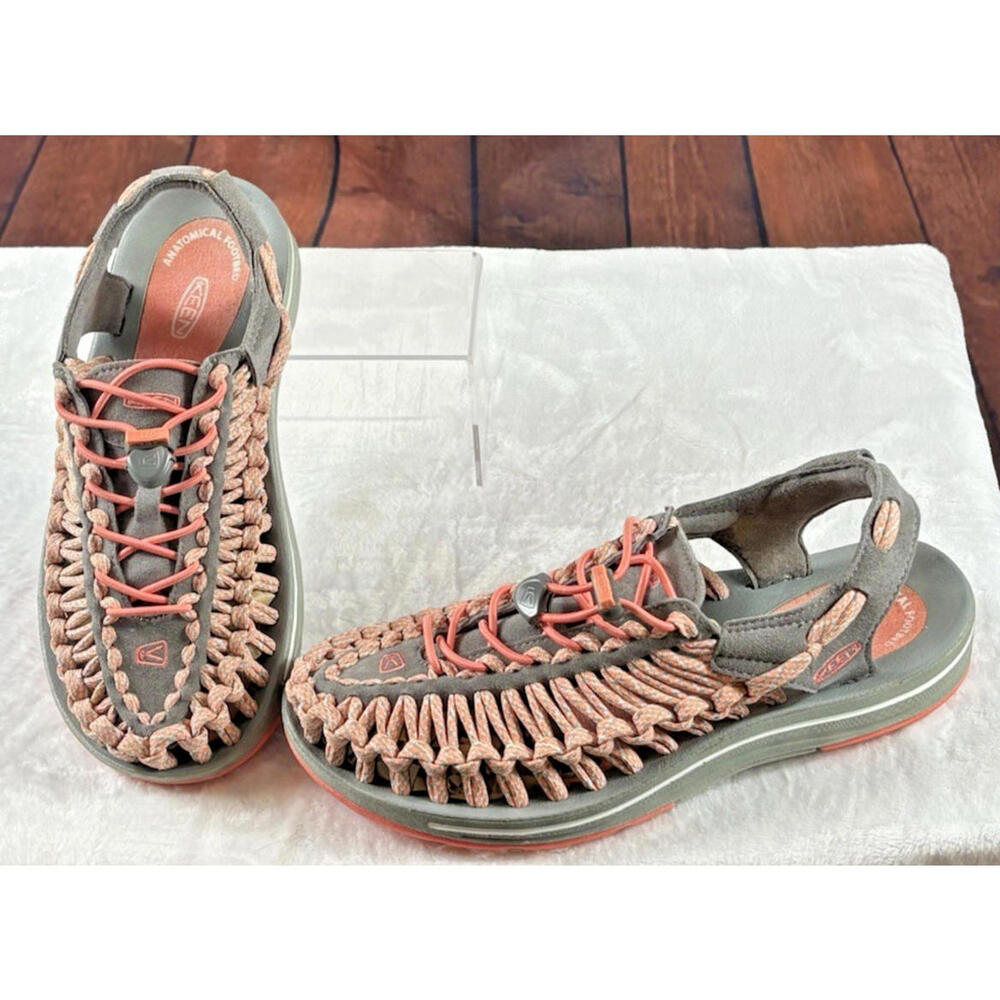 Keen 1014756 Corded Sandals/Hiking Shoes for Women Sz 8